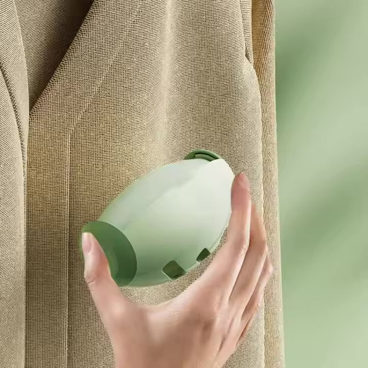 Rola reutilizabilă pentru curățarea hainelor